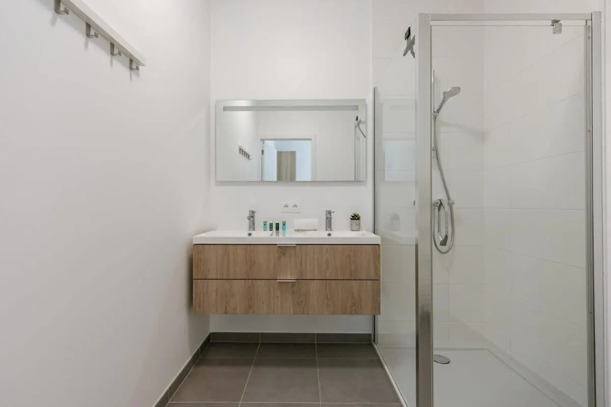 Huswell - Spacious House Close To The Beach Ostende